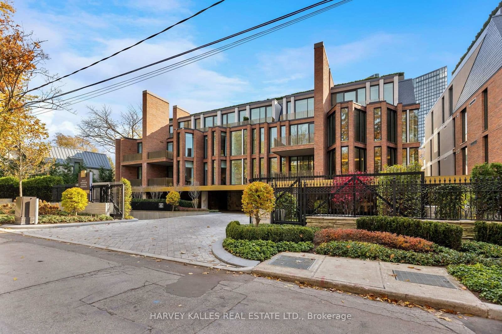 7 Dale Avenue, Unit 203