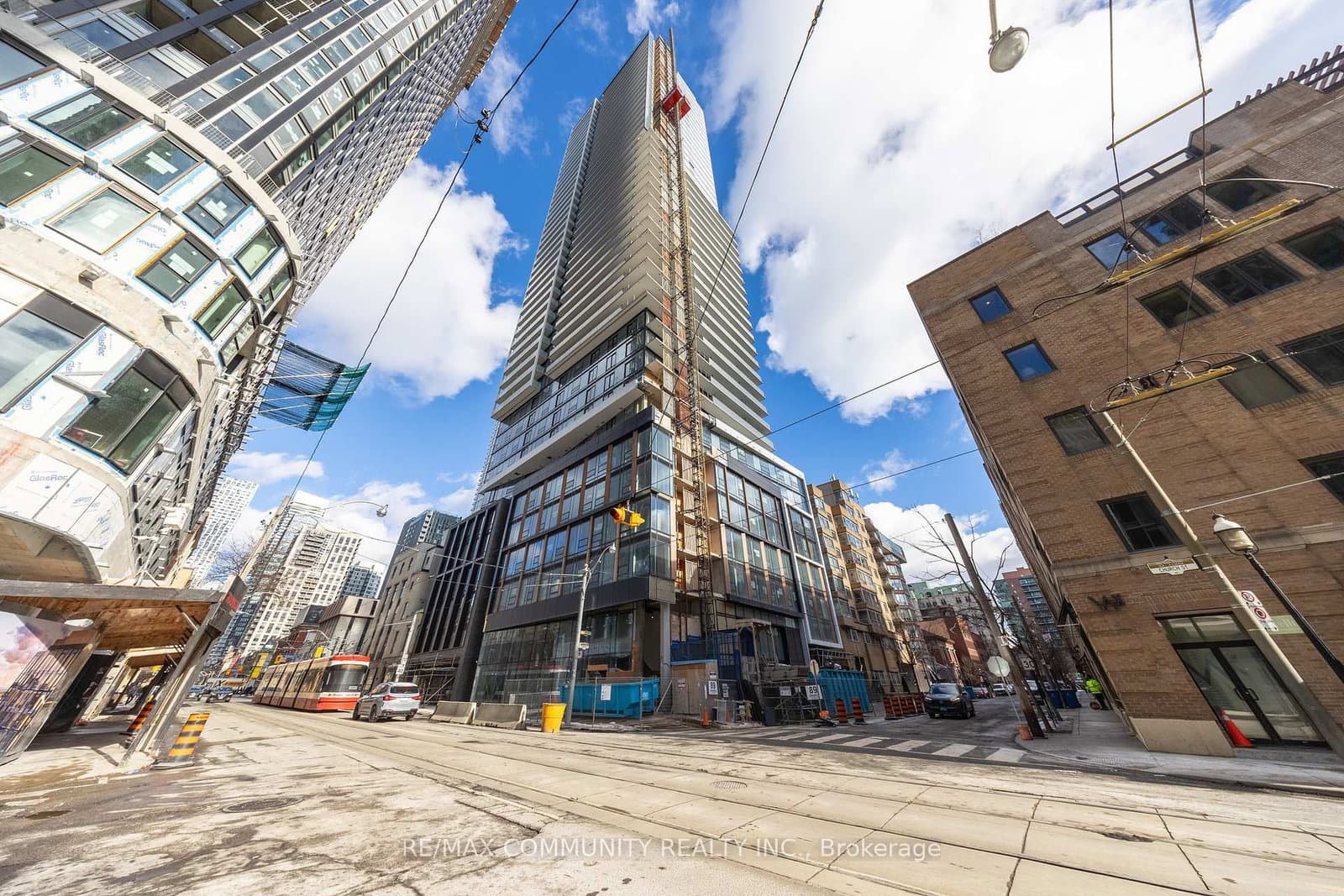 89 Church Street, Unit 707