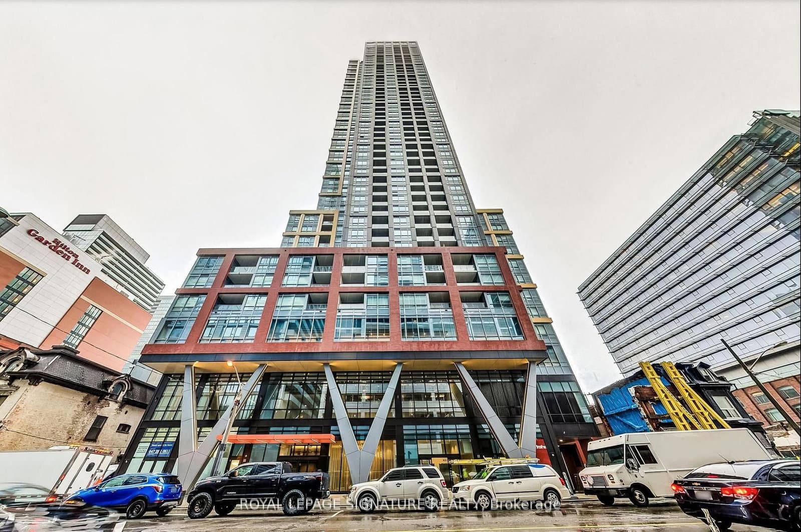 108 Peter Street, Unit 4705