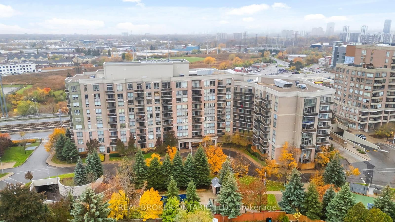 #601 - 1720 Eglinton Avenue E