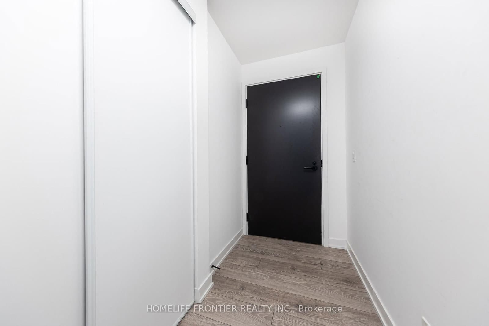#4702 - 108 Peter Street