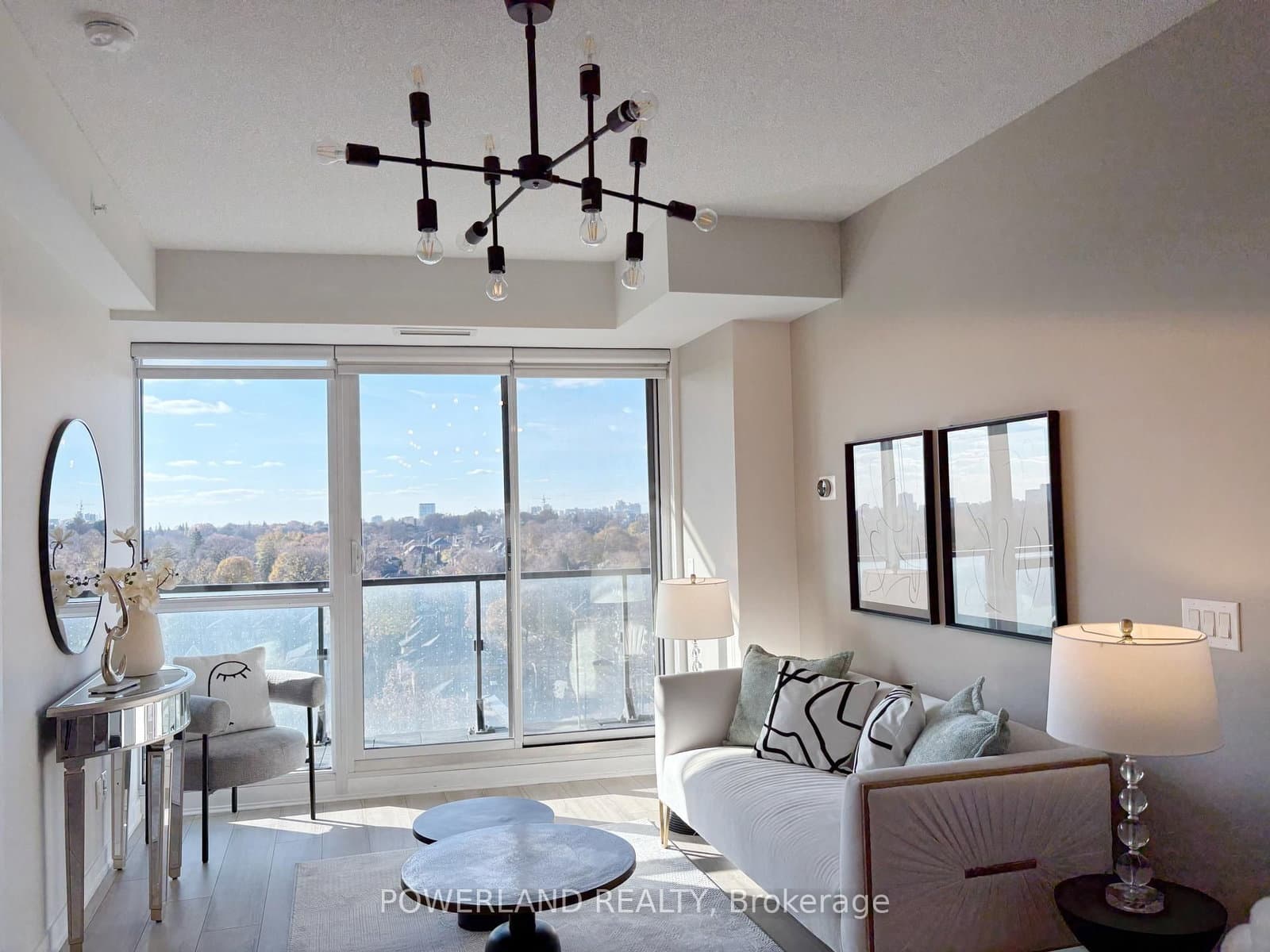 60 Berwick Avenue, Unit 1105