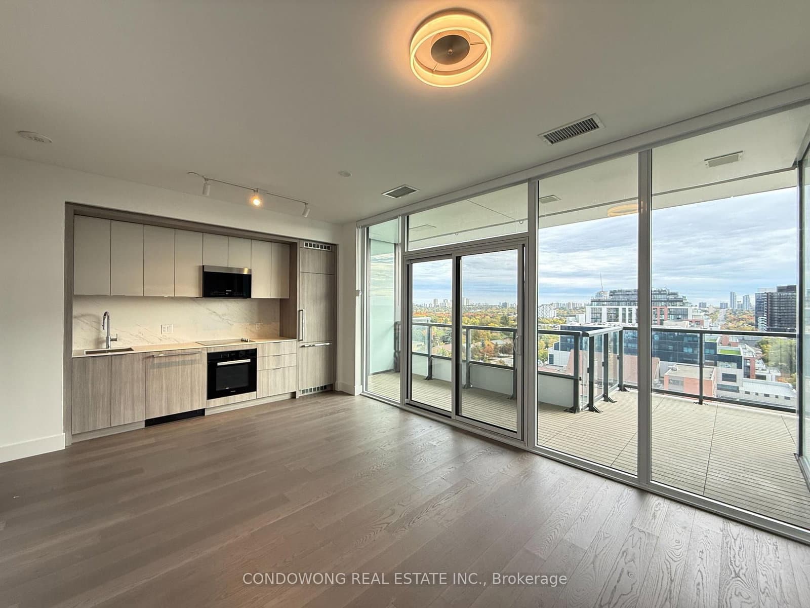 6 Greenbriar Road, Unit 1014