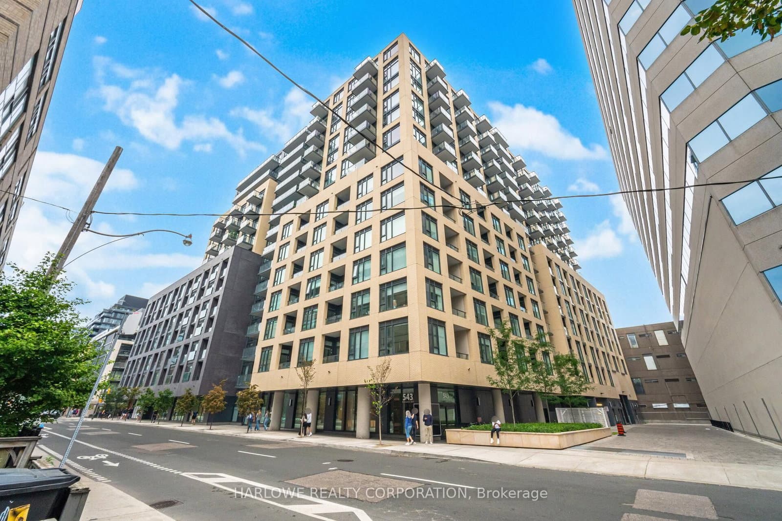 #406 - 543 Richmond Street W