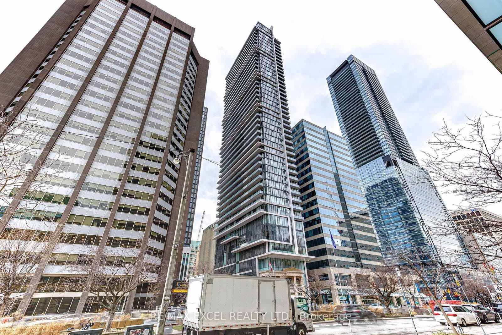 #1705 - 426 University Avenue