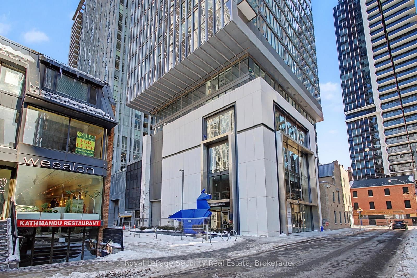 8 Cumberland Street, Unit 1305