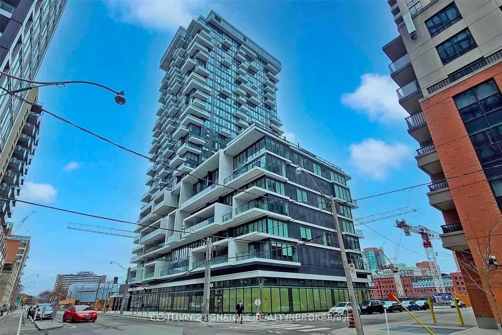 77 Shuter Street, Unit 1215