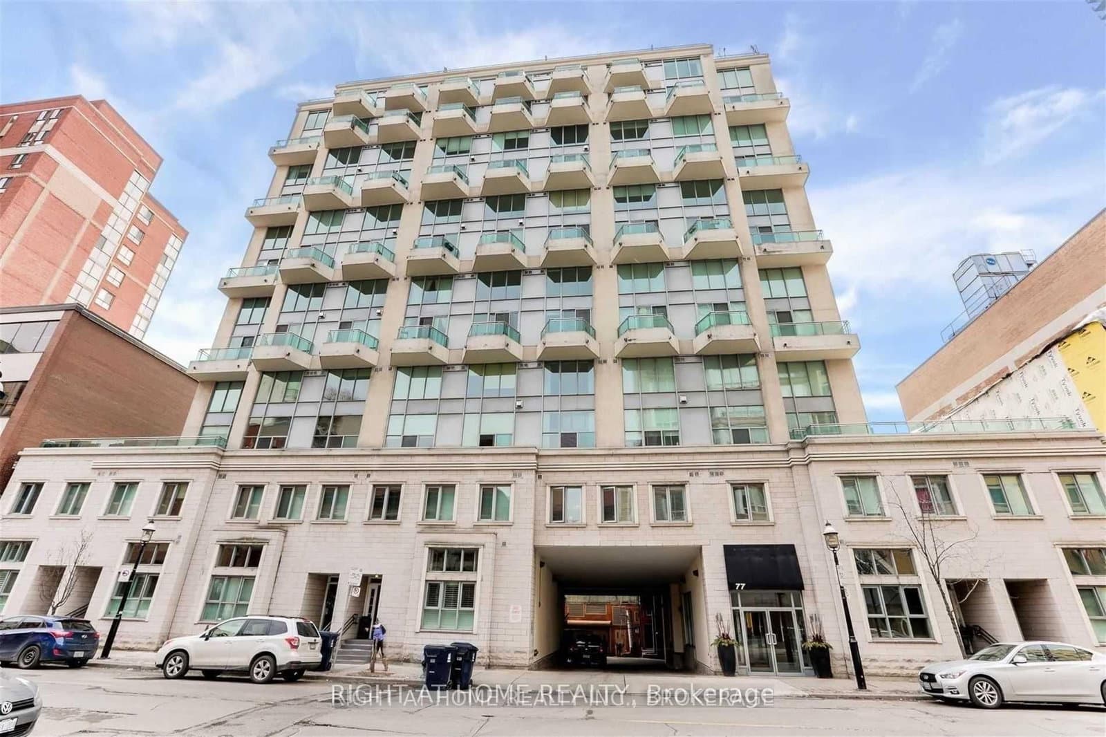 #501 - 77 Lombard Street