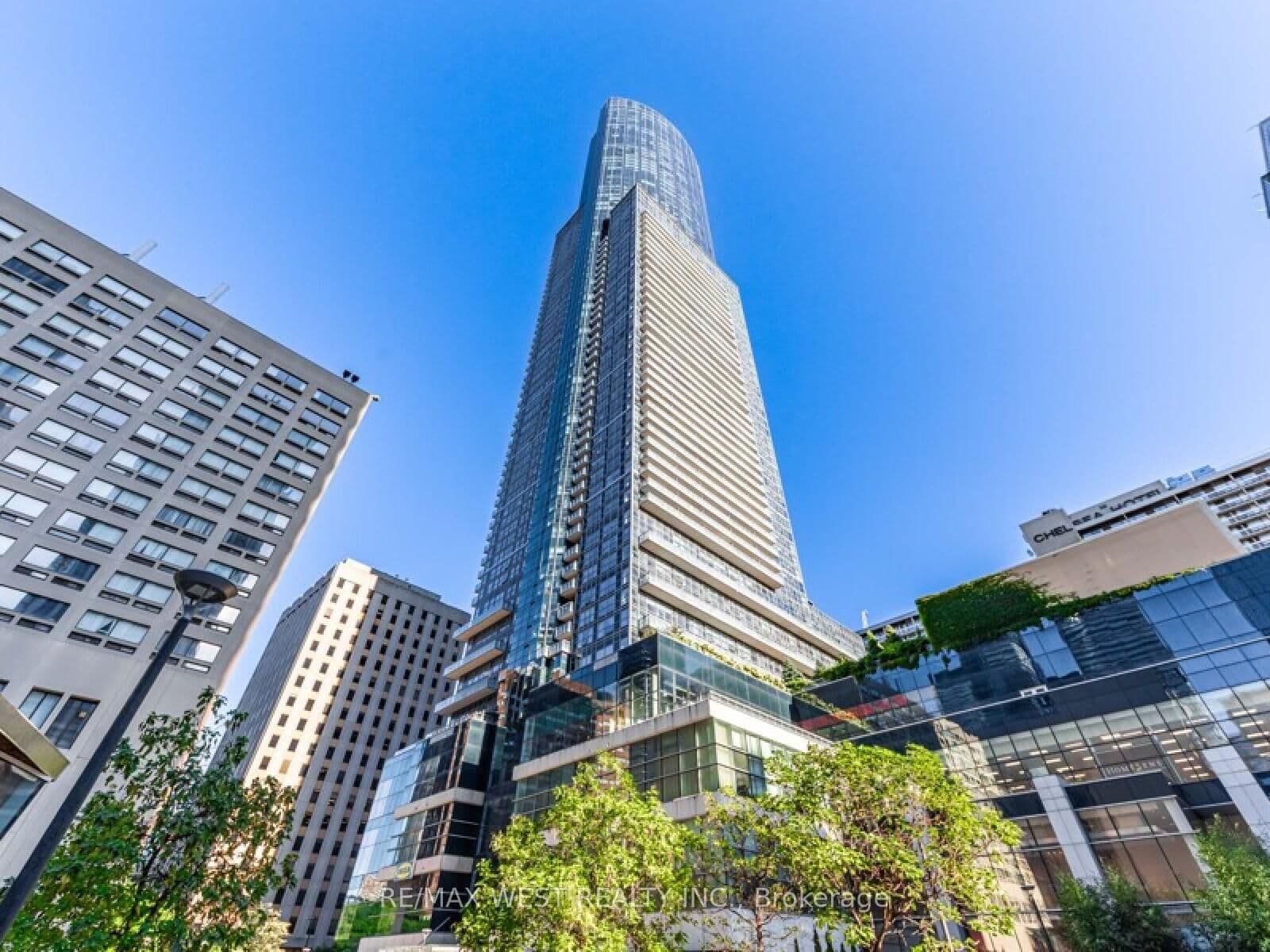 #7201 - 388 Yonge Street