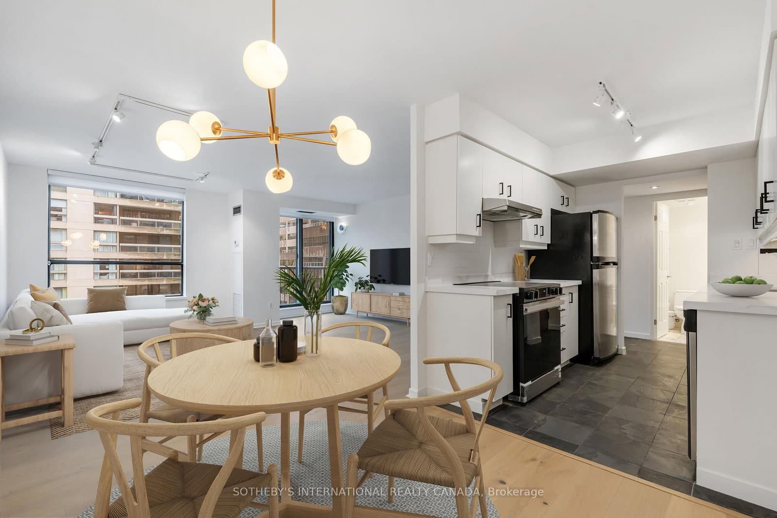 #503 - 47 St Clair Avenue W