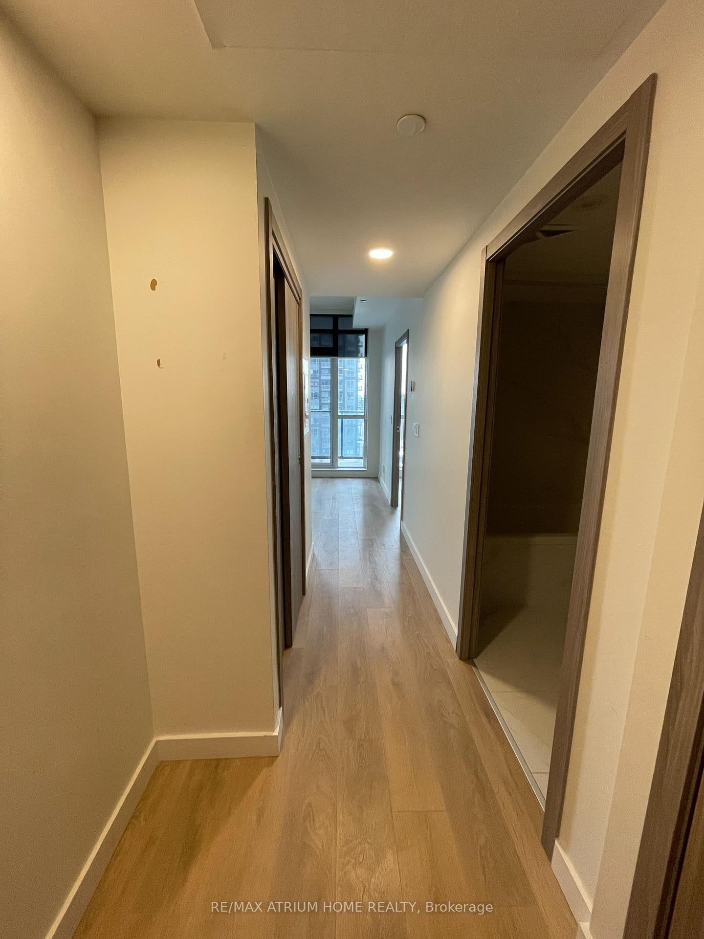 #2208 - 38 Widmer Street