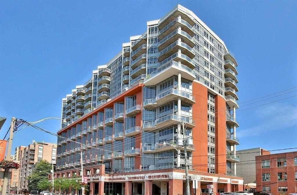 #1211 - 255 Richmond Street E