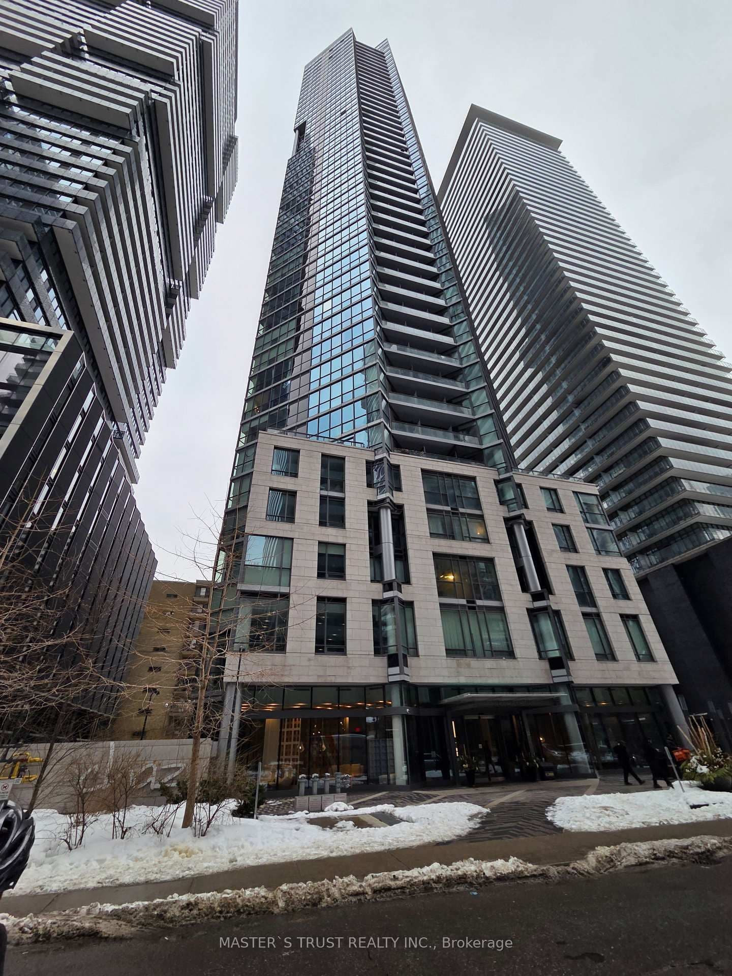 #310 - 45 Charles Street E
