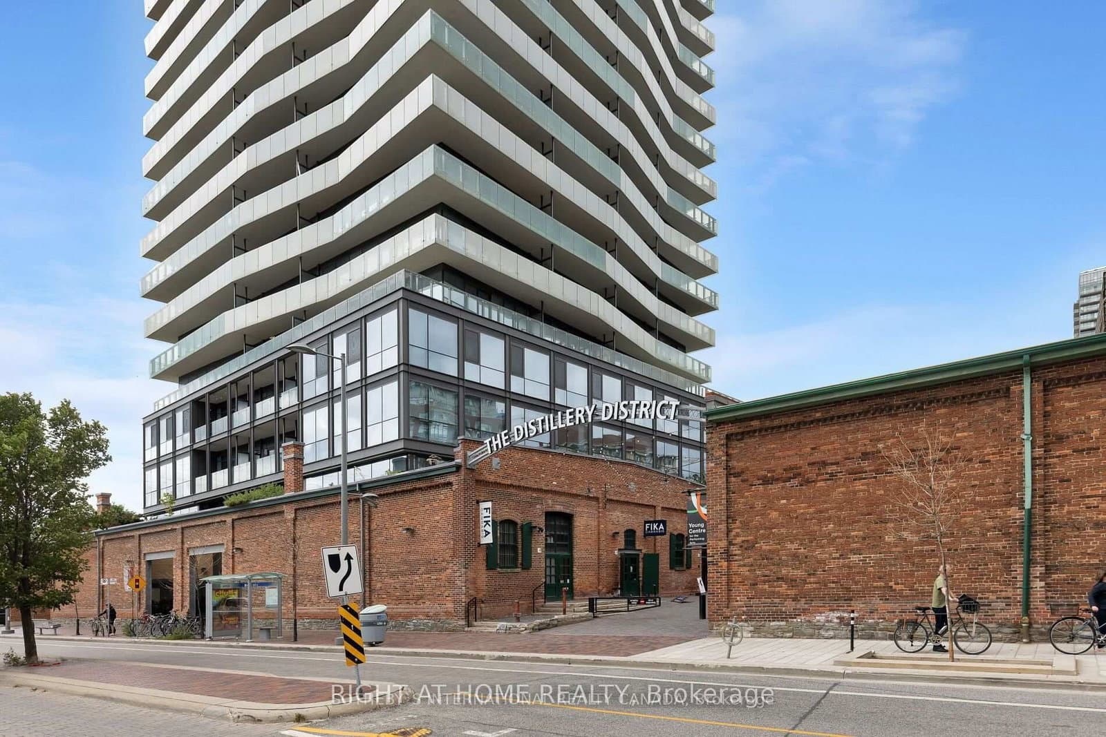 390 Cherry Street, Unit 1405
