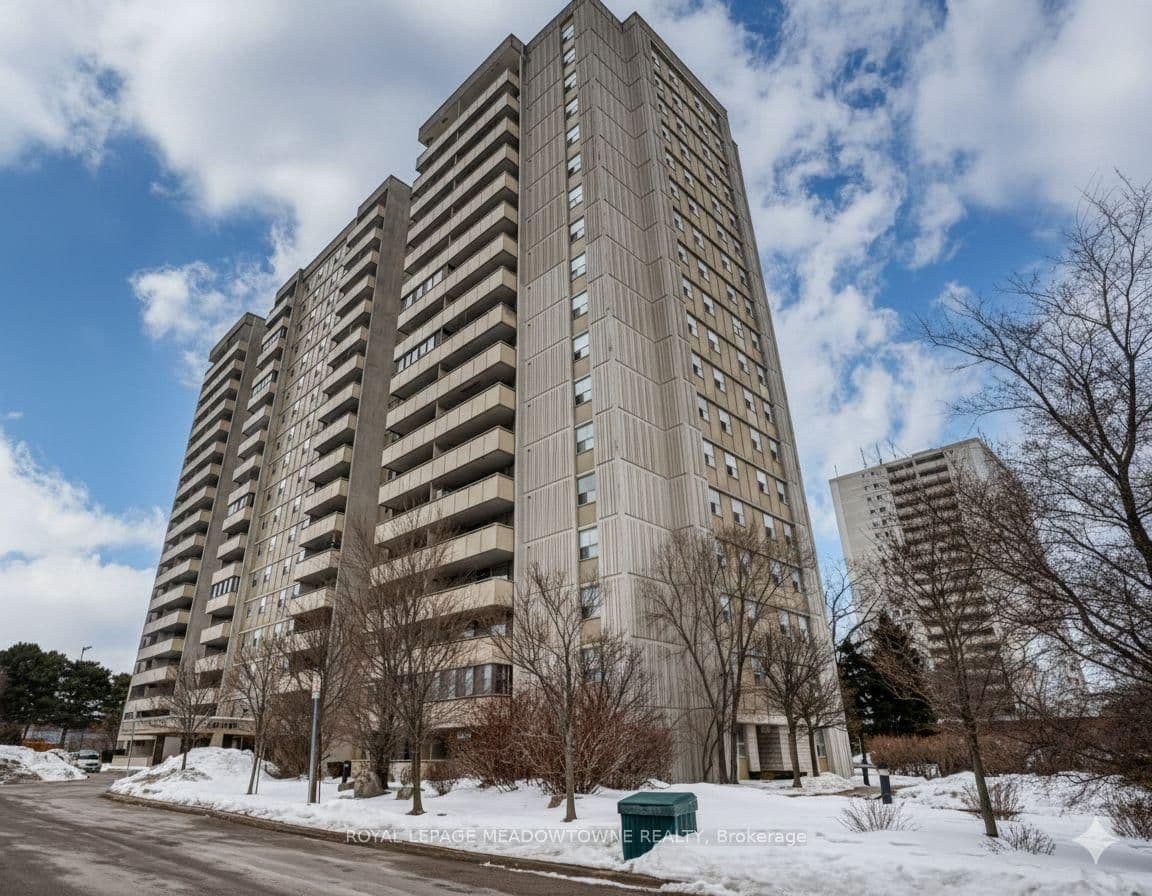 #704 - 1338 York Mills Road