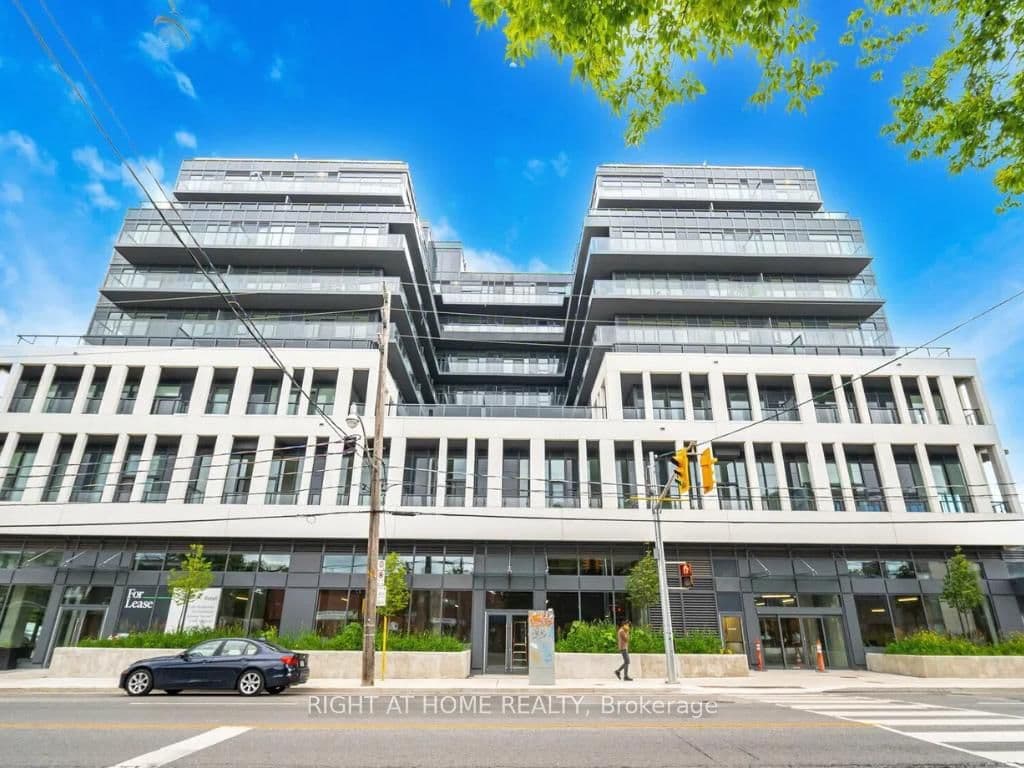 #419 - 500 Dupont Street