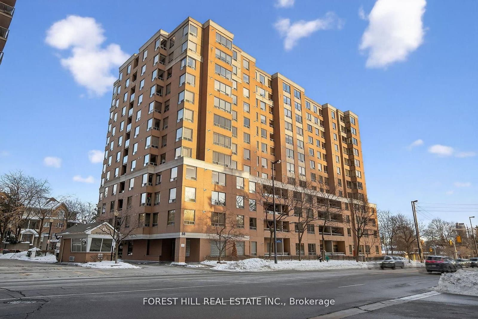 #506 - 88 Grandview Way
