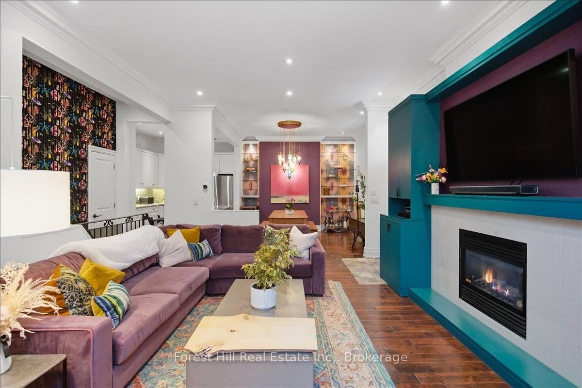 #2 - 103 Pembroke Street