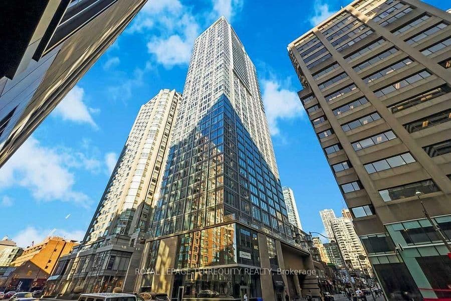 #709 - 188 Cumberland Street