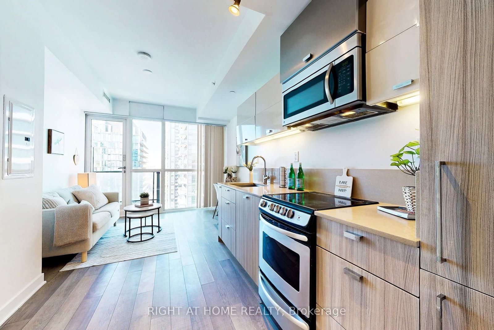 #3603 - 290 Adelaide Street W
