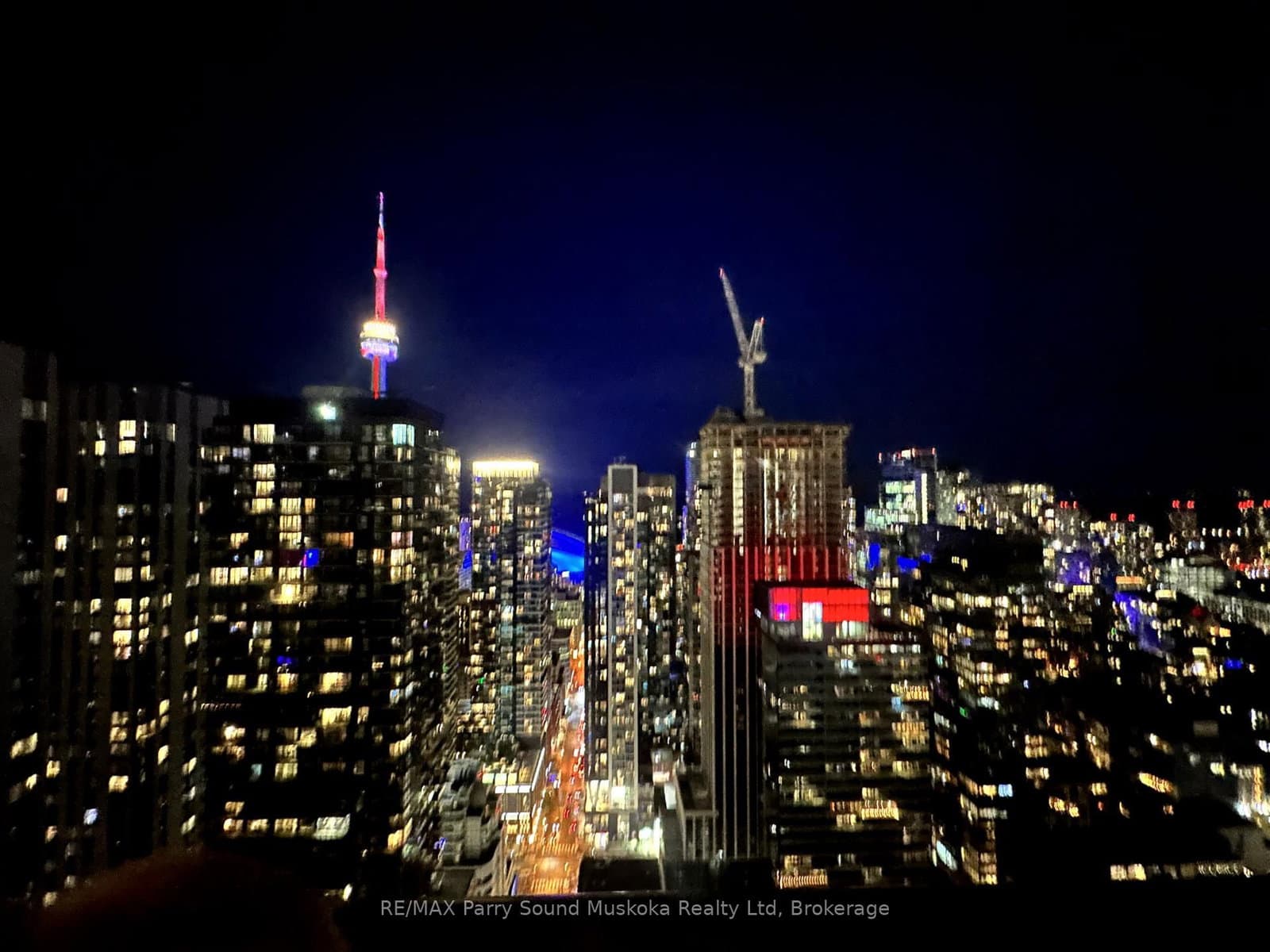 #4906 - 108 Peter Street