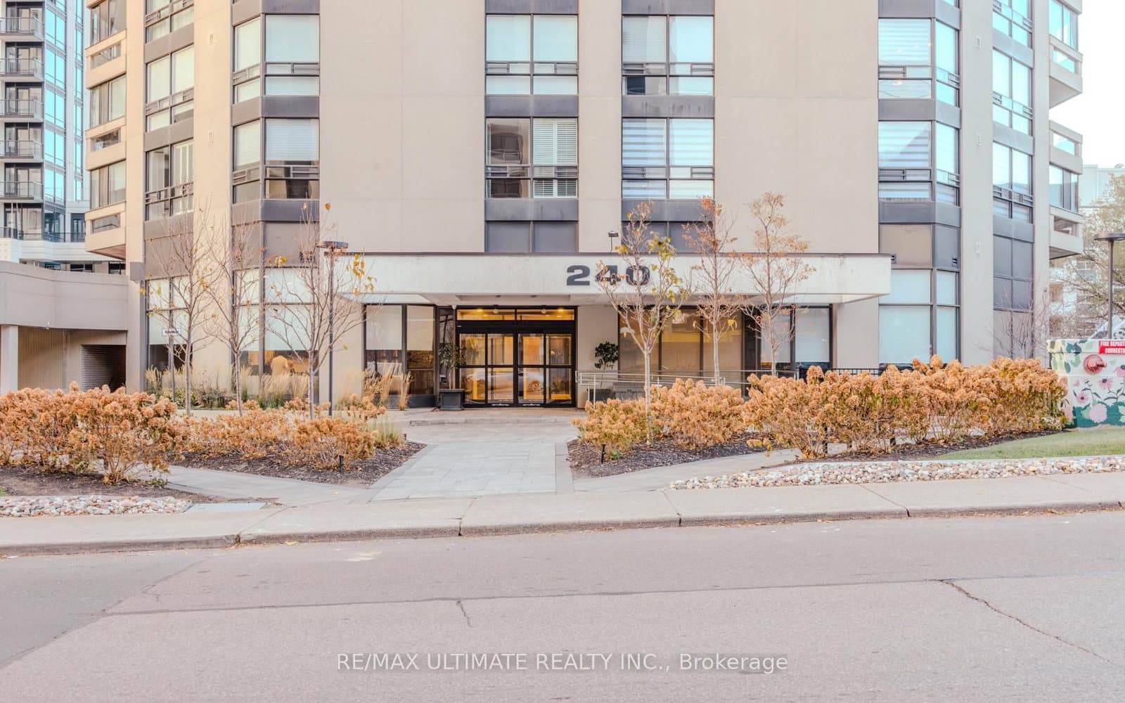 #201 - 240 Heath Street W