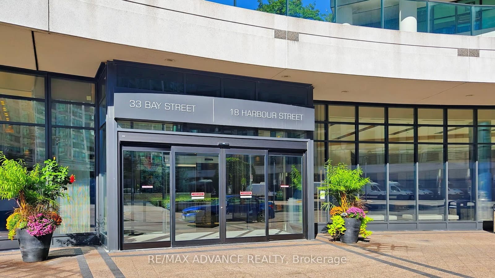 #4713 - 33 Bay Street