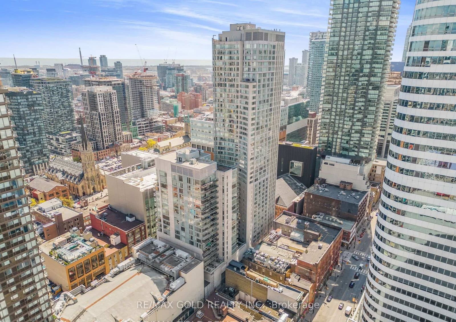 #1506 - 200 Victoria Street