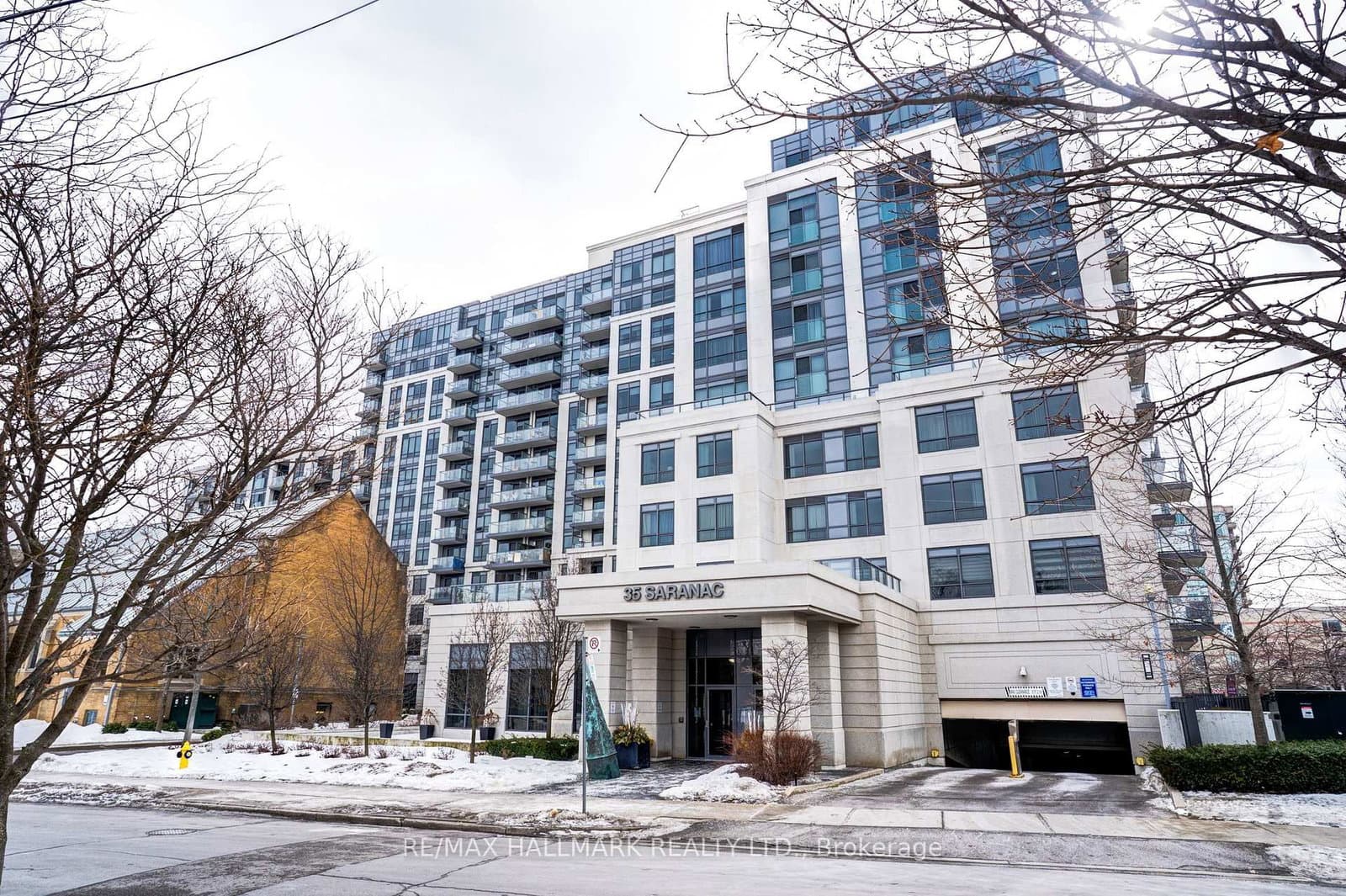 #630 - 35 Saranac Boulevard