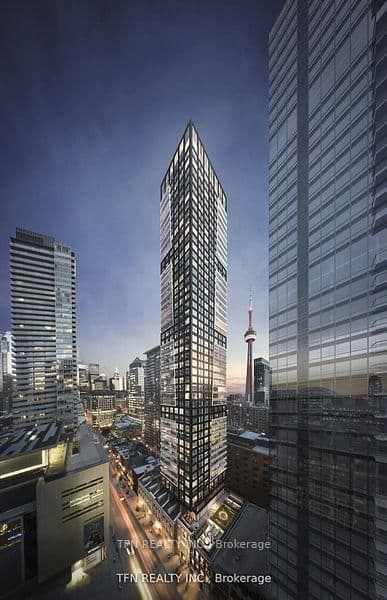 327 King Street W, Unit 3204