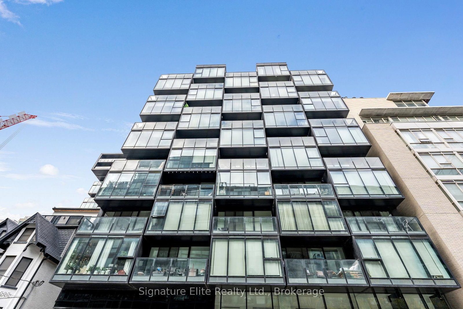 #209 - 38 Stewart Street