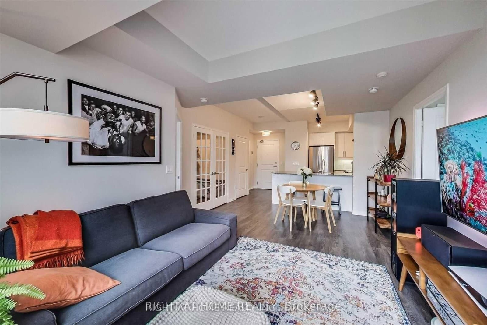 #2401 - 75 East Liberty Street