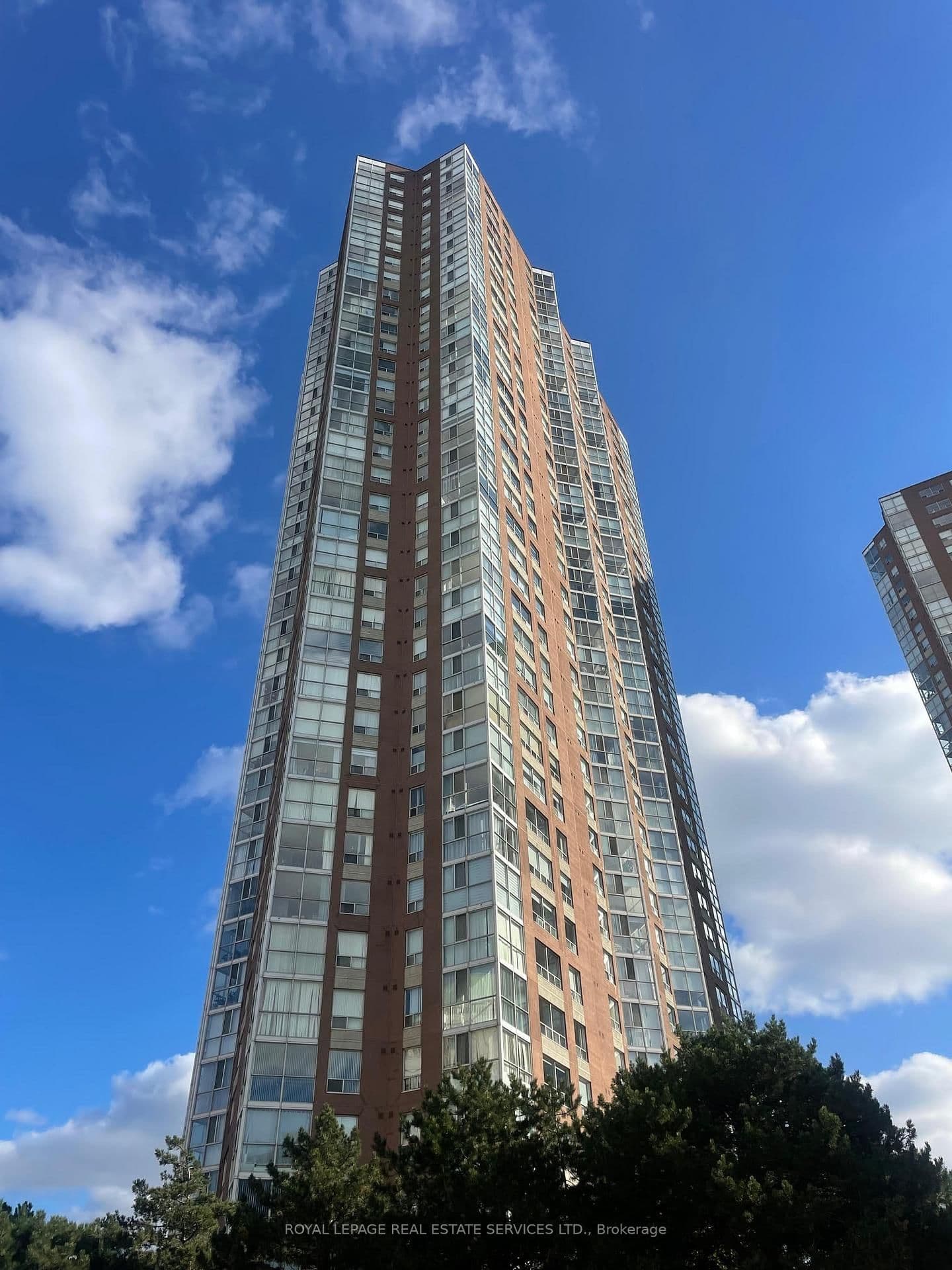 #212 - 7 Concorde Place