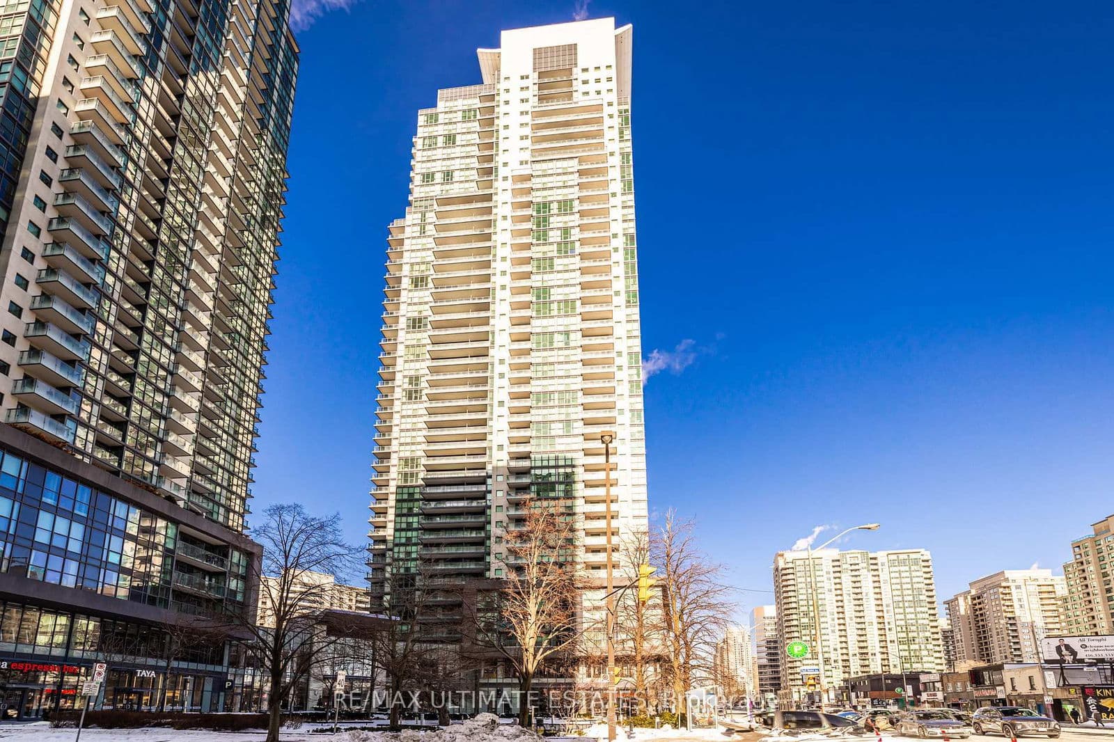 #711 - 5168 Yonge Street