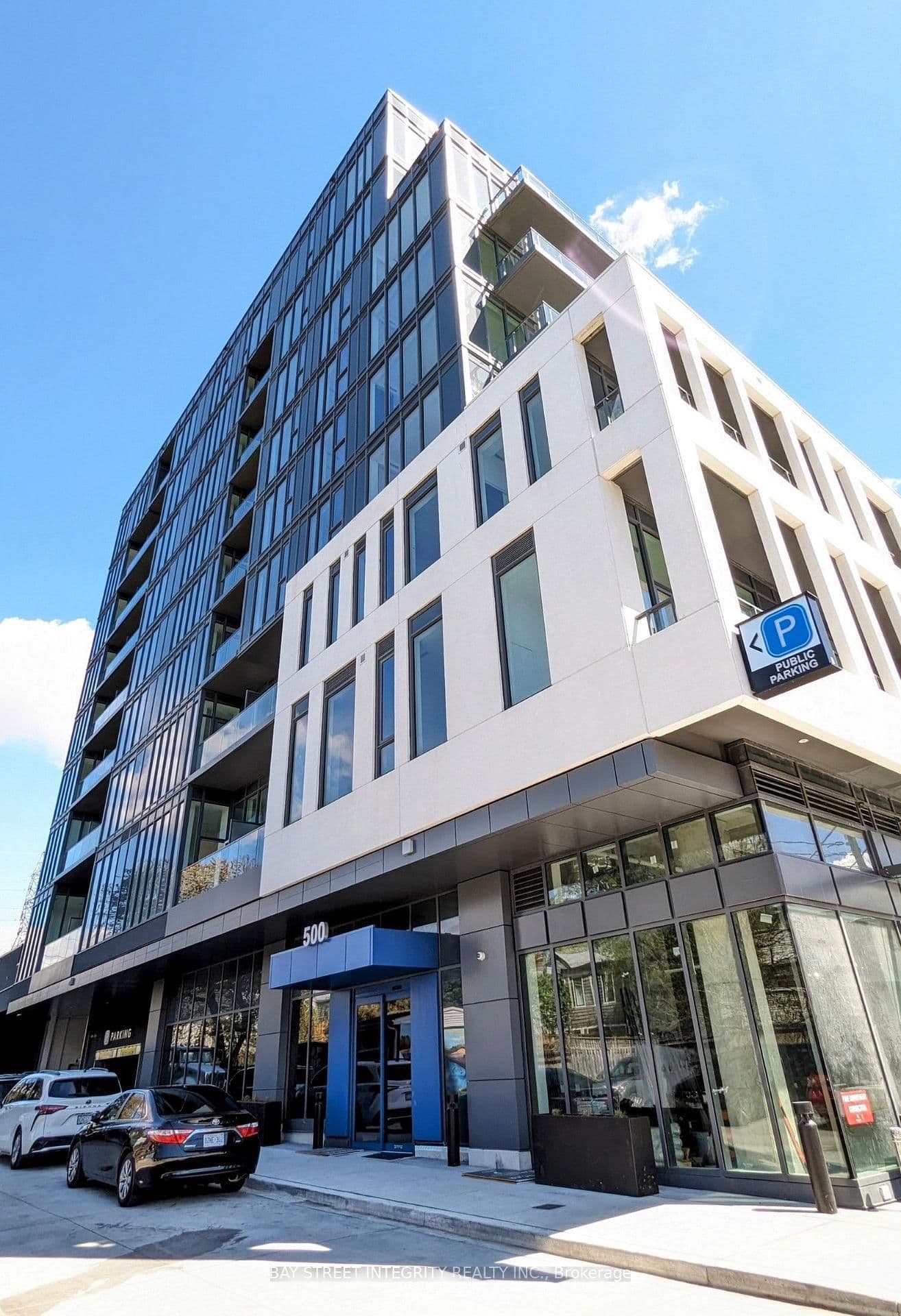 #703 - 500 DUPONT Street