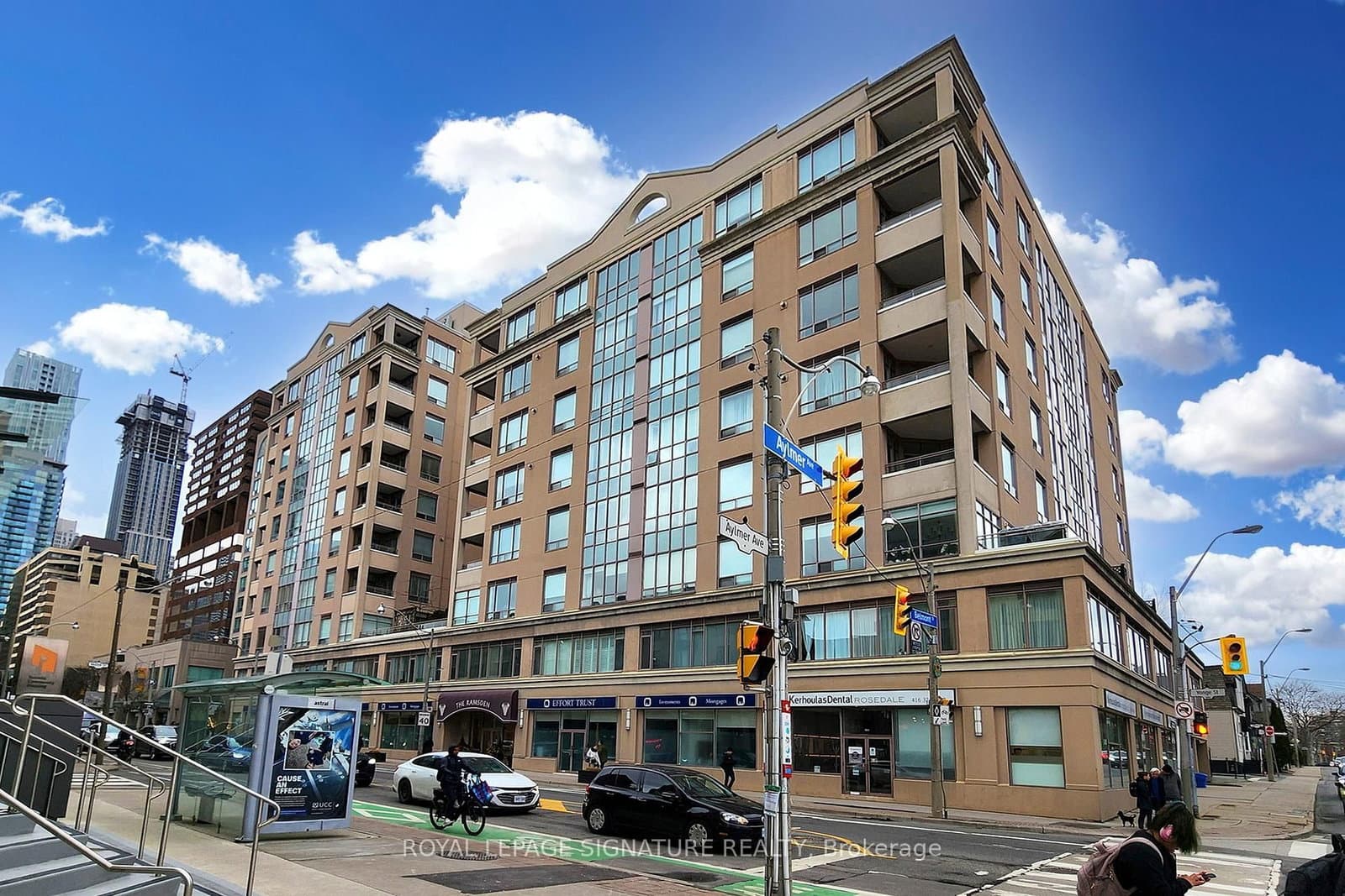 #209 - 980 Yonge Street