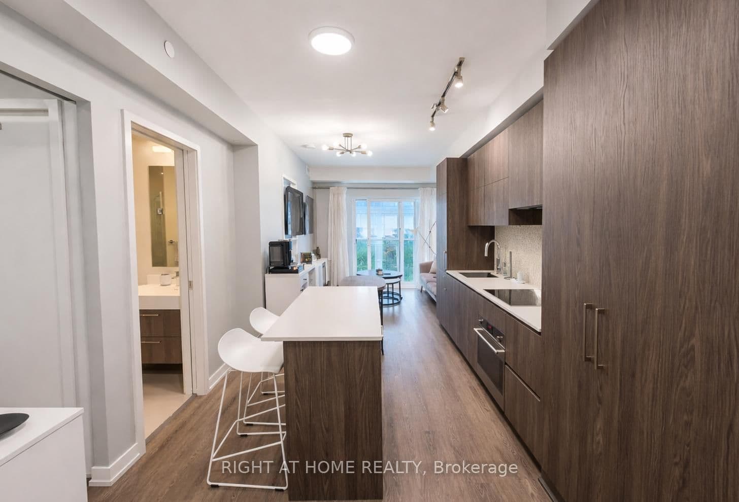 #1412 - 1 Yorkville Avenue