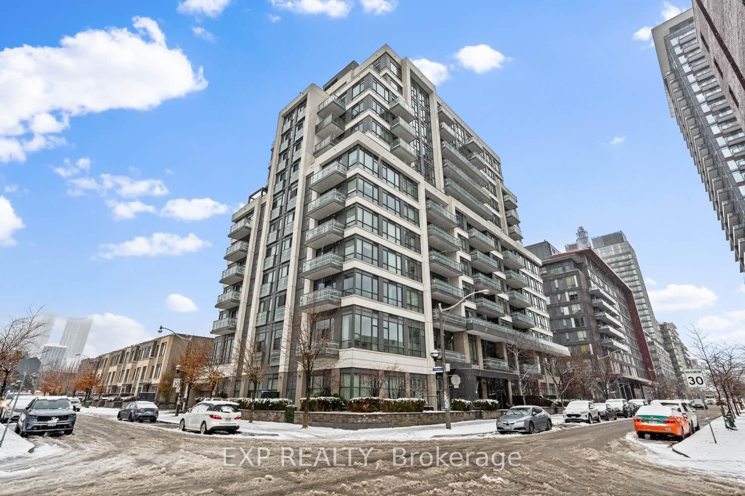 #1009 - 200 Sackville Street