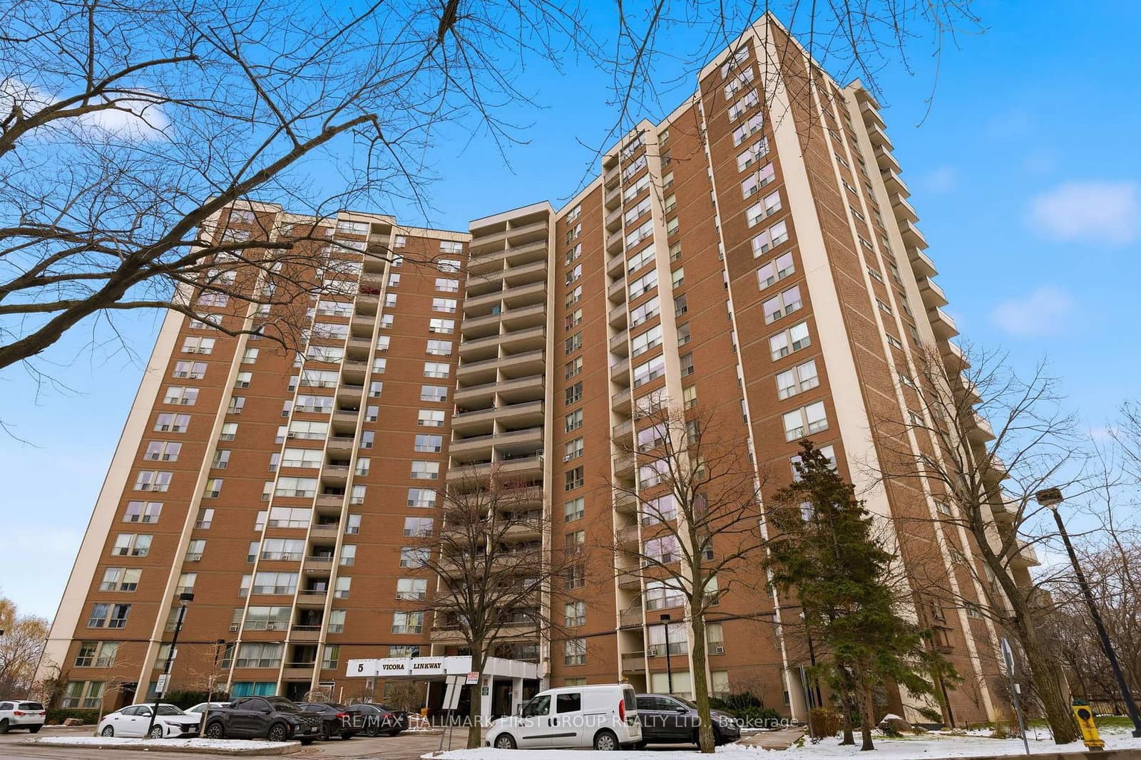 #1508 - 5 Vicora Linkway