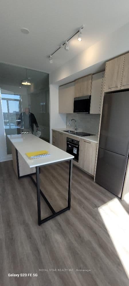 30 Dreamers Way, Unit 815
