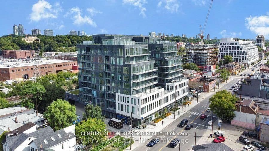 #205 - 500 Dupont Street