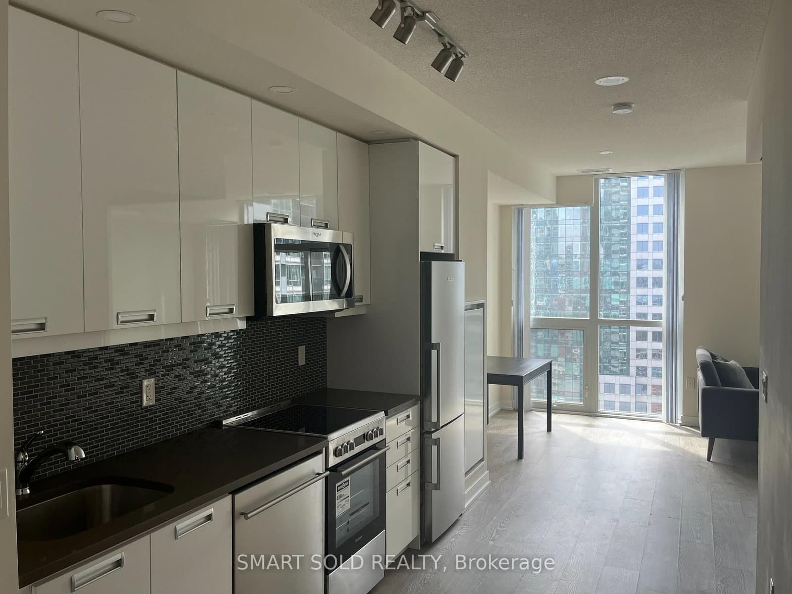 99 John Street, Unit 2303