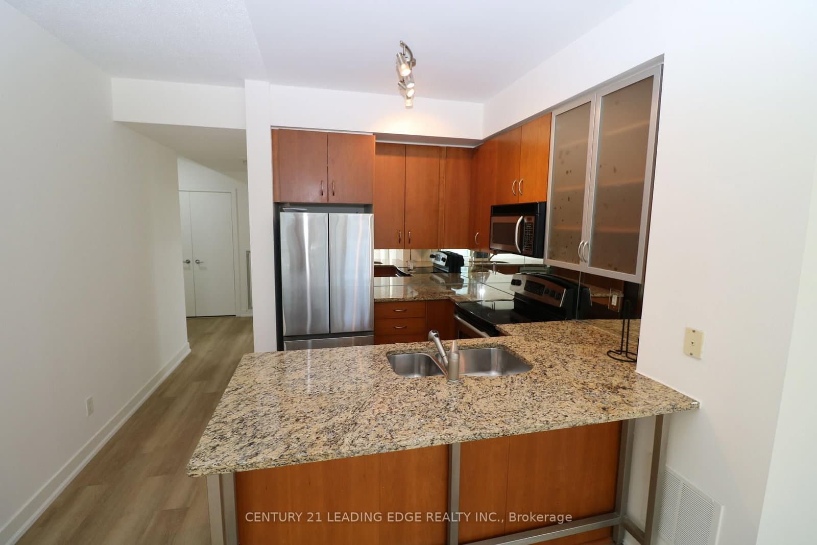 #1404 - 438 KING Street W
