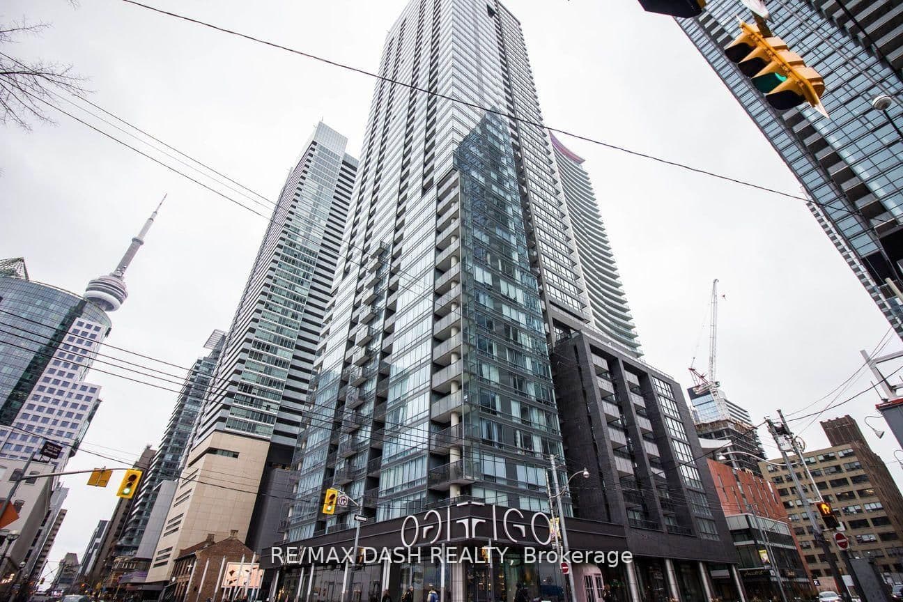 #710 - 295 Adelaide Street W