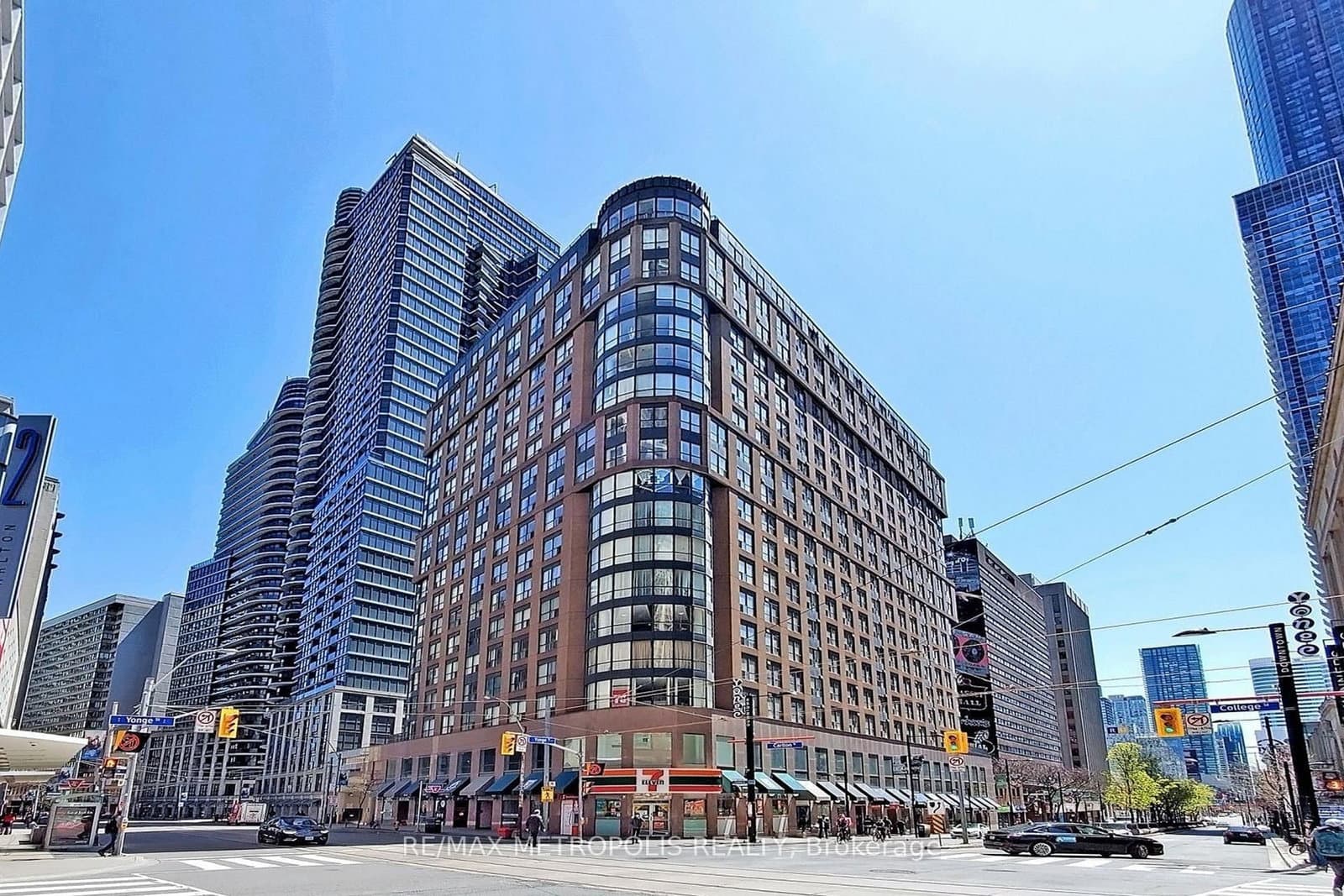 #1516 - 7 Carlton Street