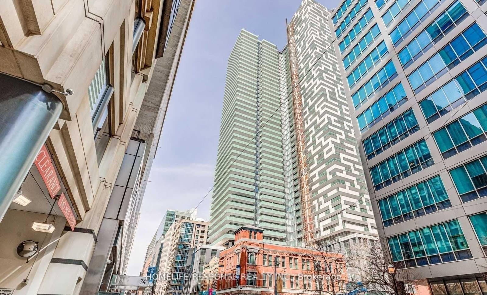 #2706 - 25 Richmond Street E