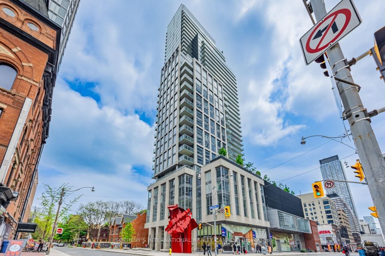 3 Gloucester Street, Unit 1806