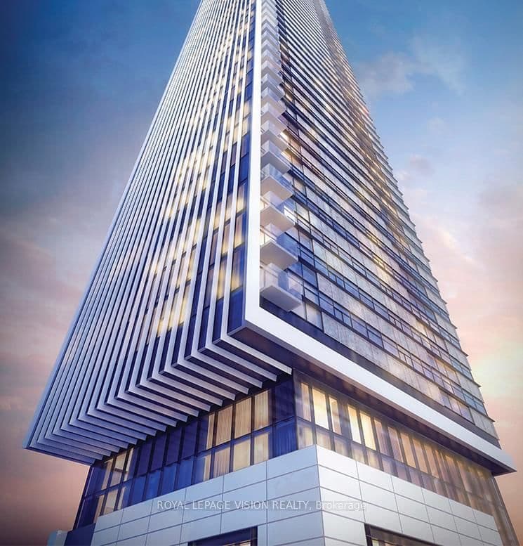 8 Cumberland Street, Unit 4904