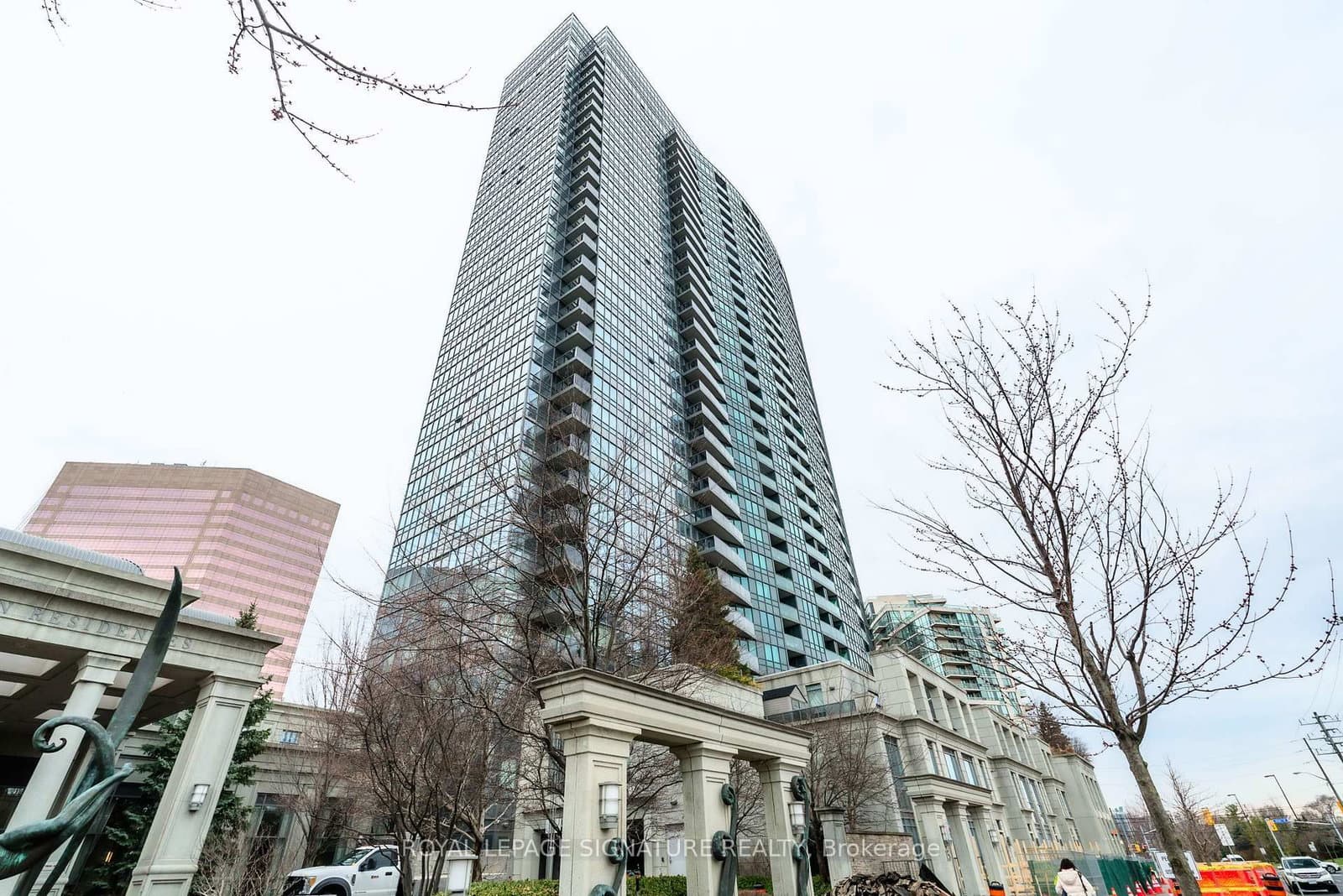 #2408 - 15 Greenview Avenue