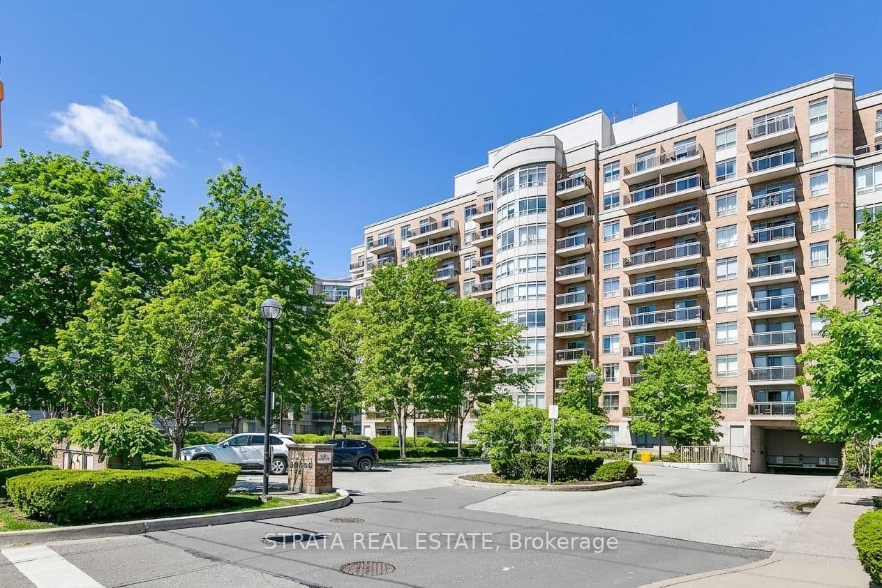 #733 - 650 Lawrence Avenue W